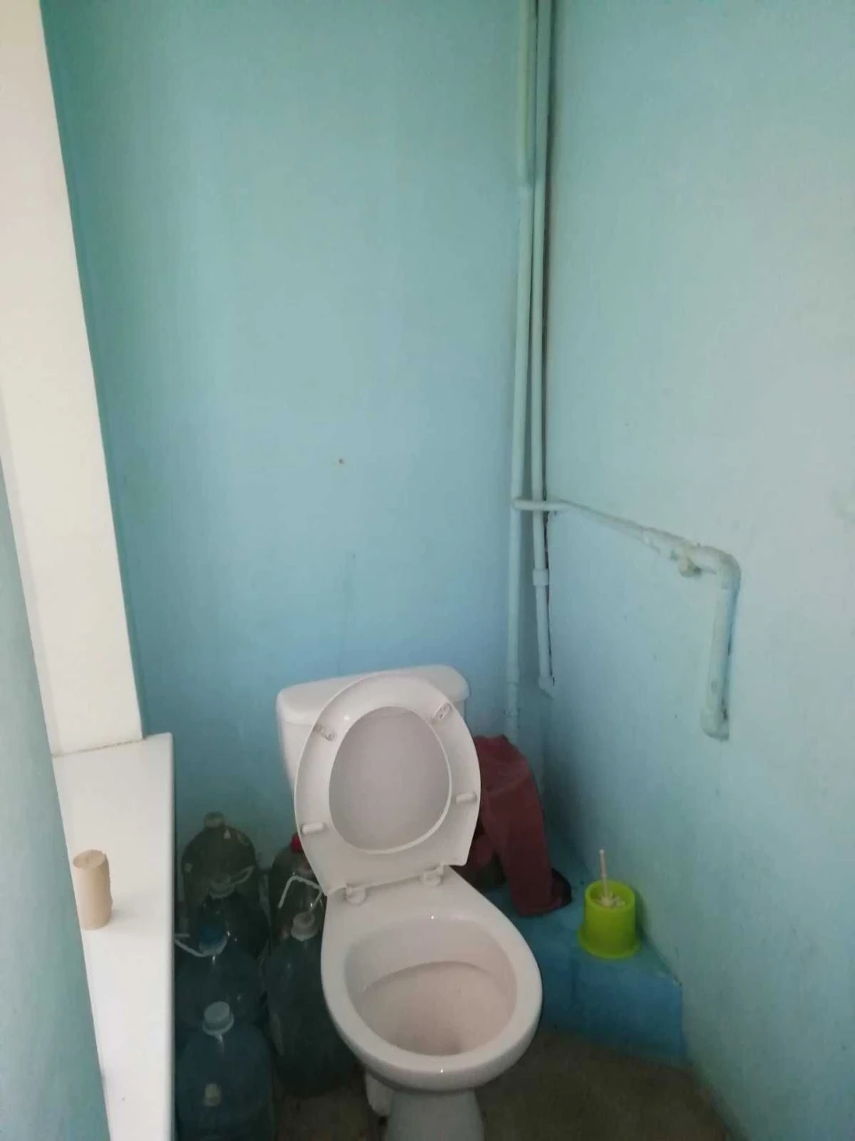 For sale room in the commune, Teatralny Street