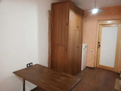 For sale: room in a communal apartment
