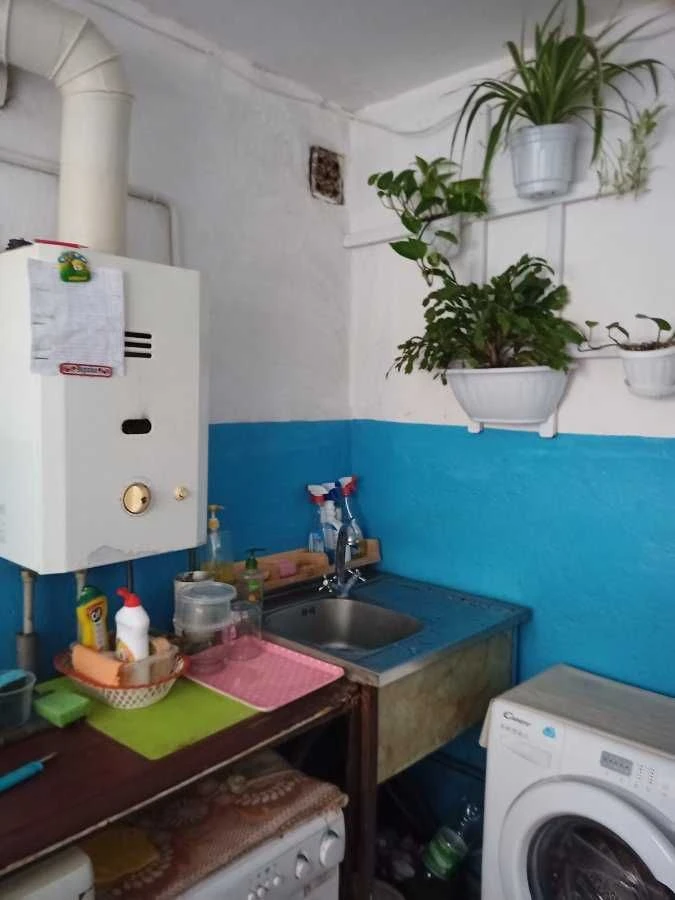 For sale: room in a communal apartment