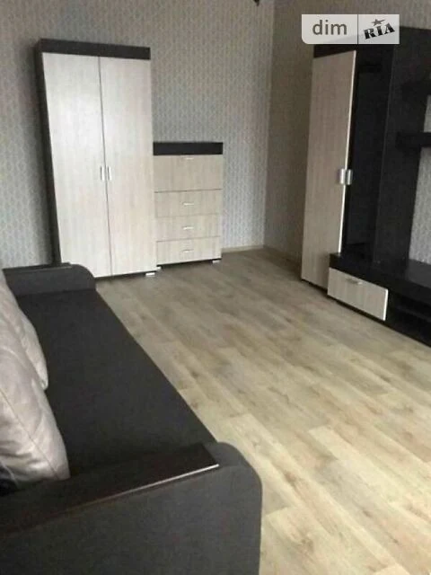 Продаж 2к квартири 52 кв. м на вул. Архітектора Вербицького