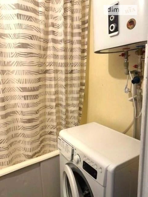 Продаж 2к квартири 52 кв. м на вул. Архітектора Вербицького