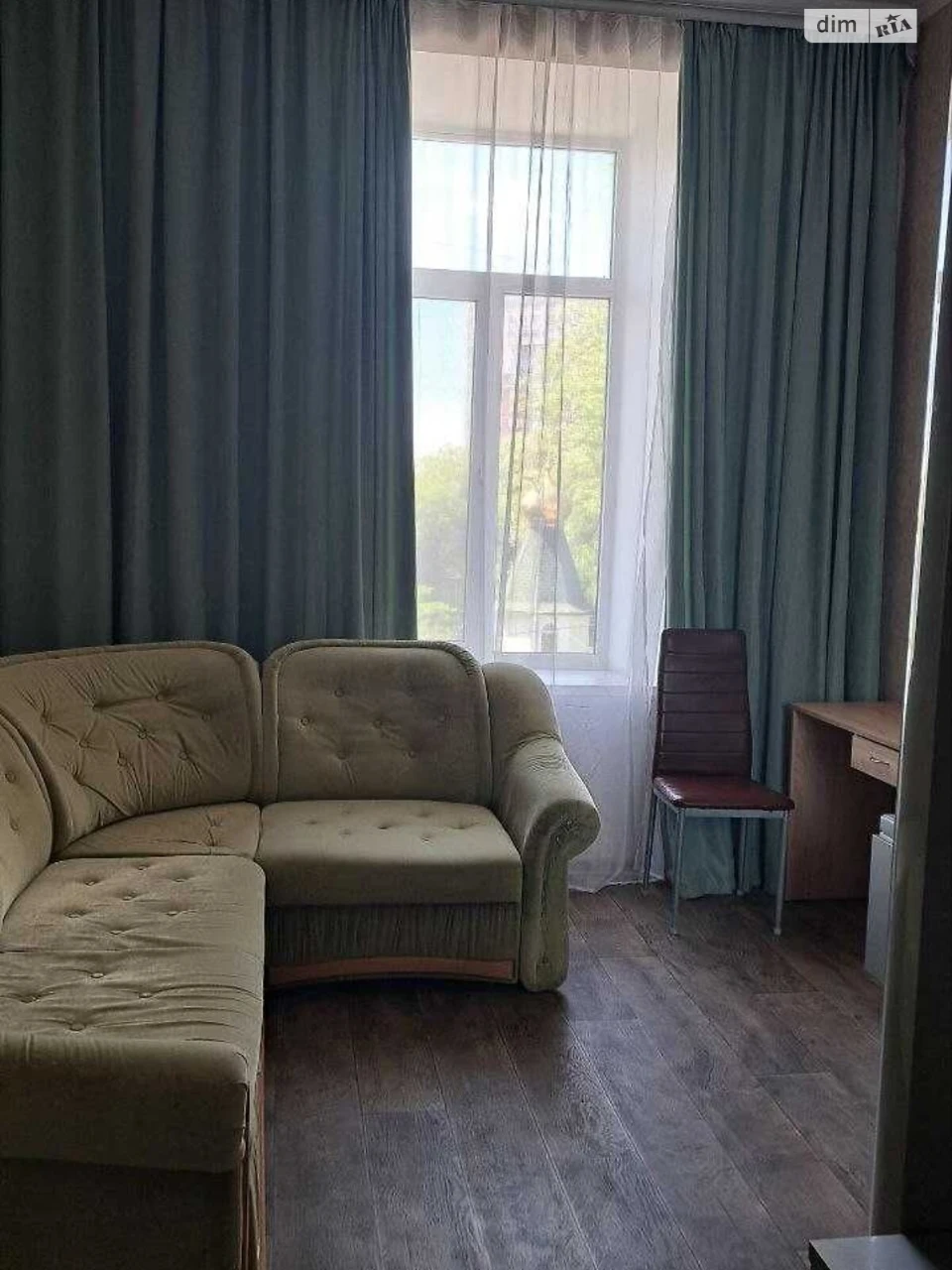 Sale Room Primorsky