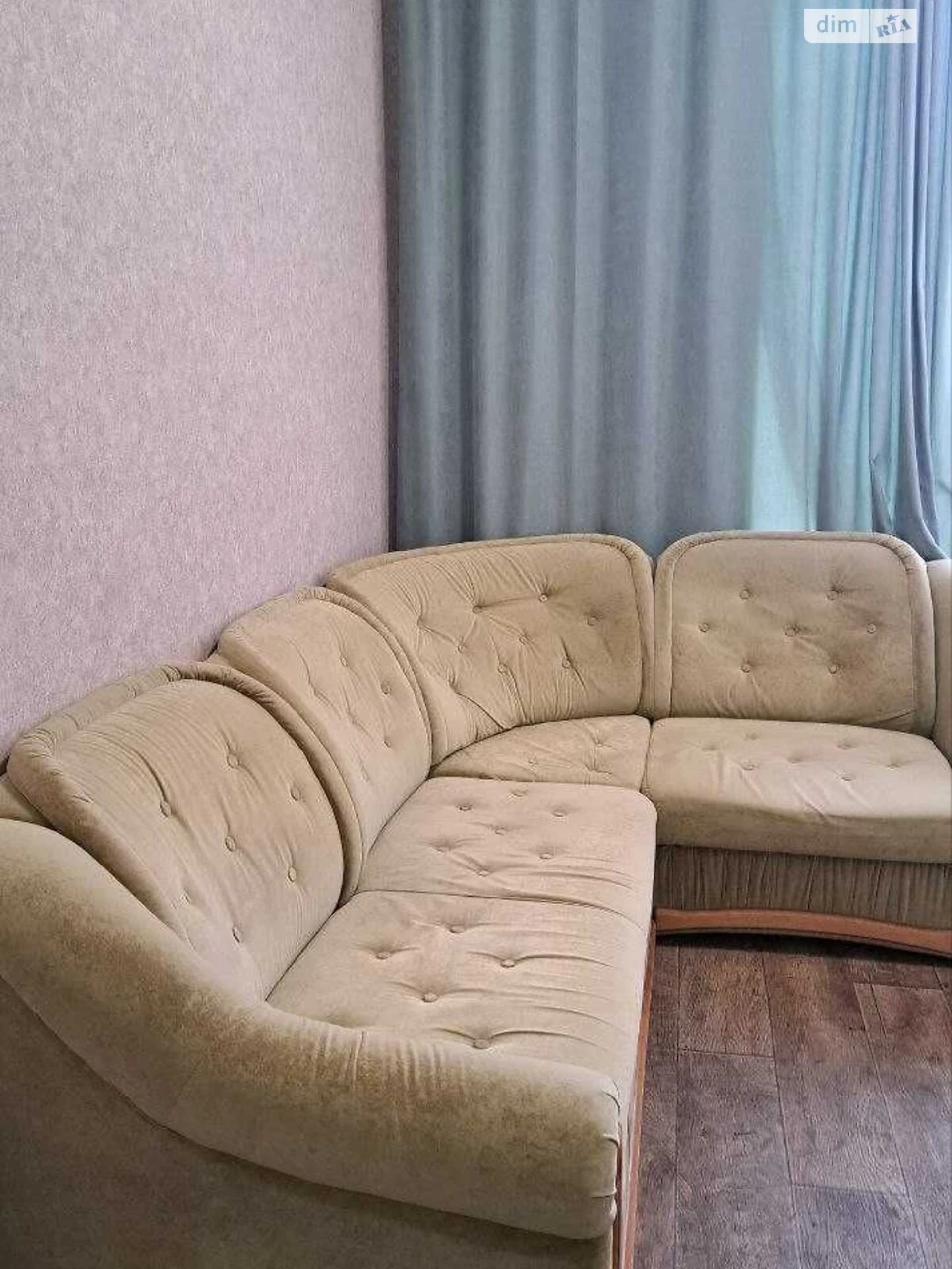 Sale Room Primorsky