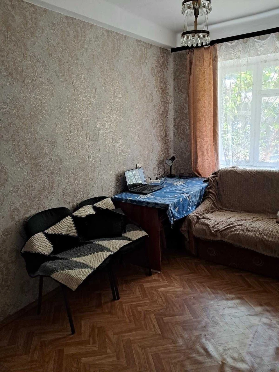 For Sale: Room in a communal apartment near Park Gorky in Cheremushki