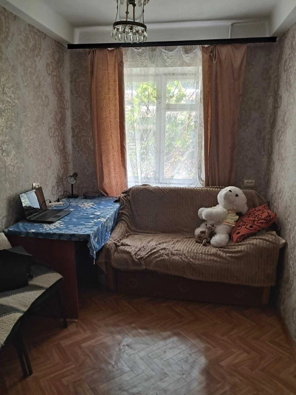 For Sale: Room in a communal apartment near Park Gorky in Cheremushki