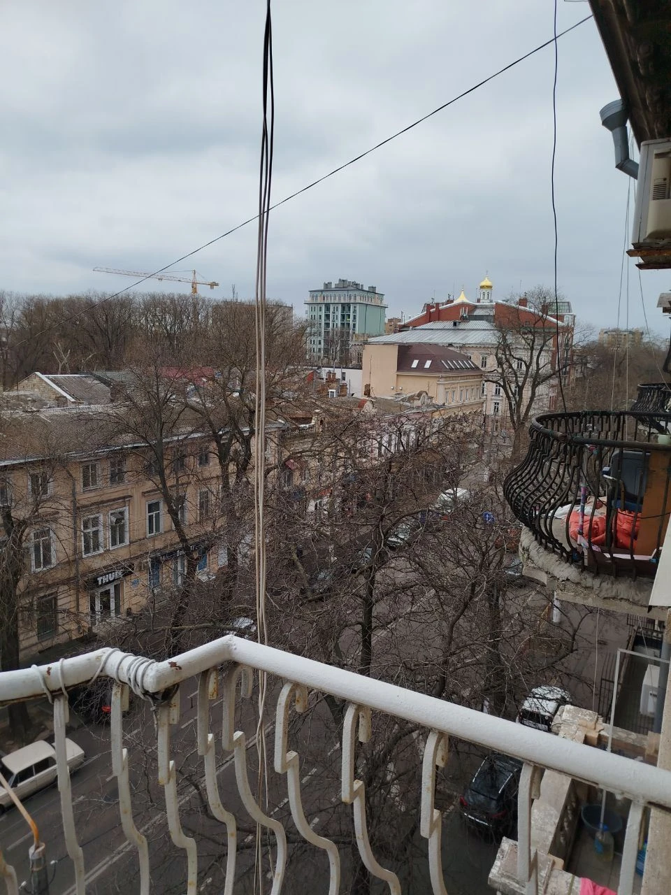 Кімната в комунальній квартирі ( від господаря) в центрі міста