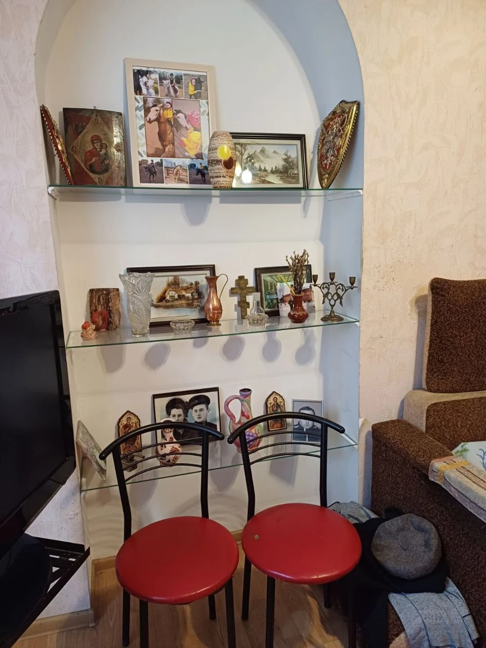 Продається кімната в гуртовому будинку 2/2 - 17 кв.