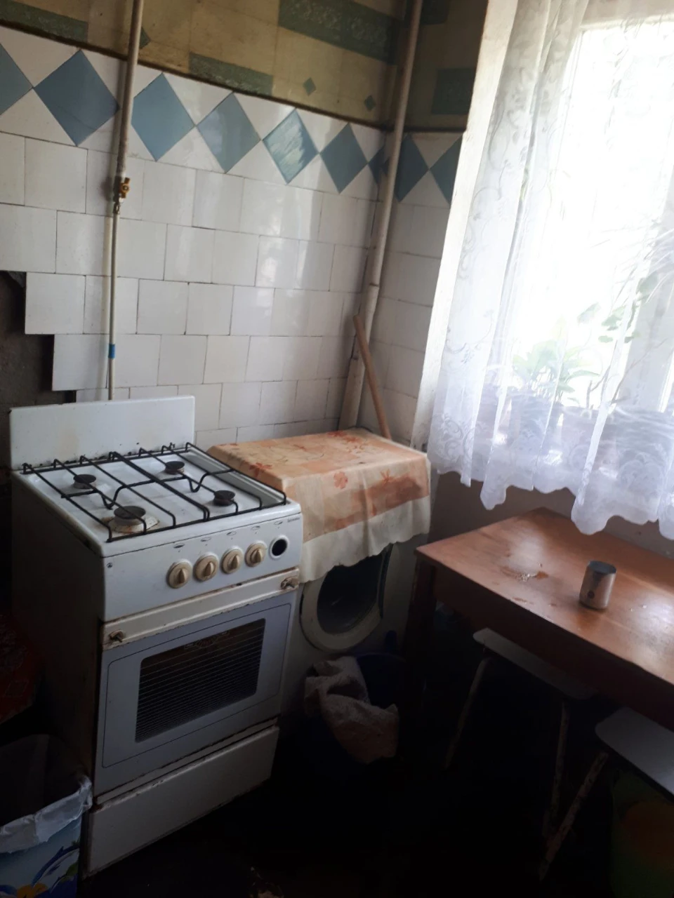 Room in communal apartment on Cosmonauts Street, 66