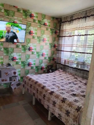 Sale of 2 rooms in a building on Balkovskaya Street