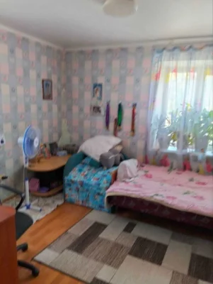 Sale of 2 rooms in a building on Balkovskaya Street