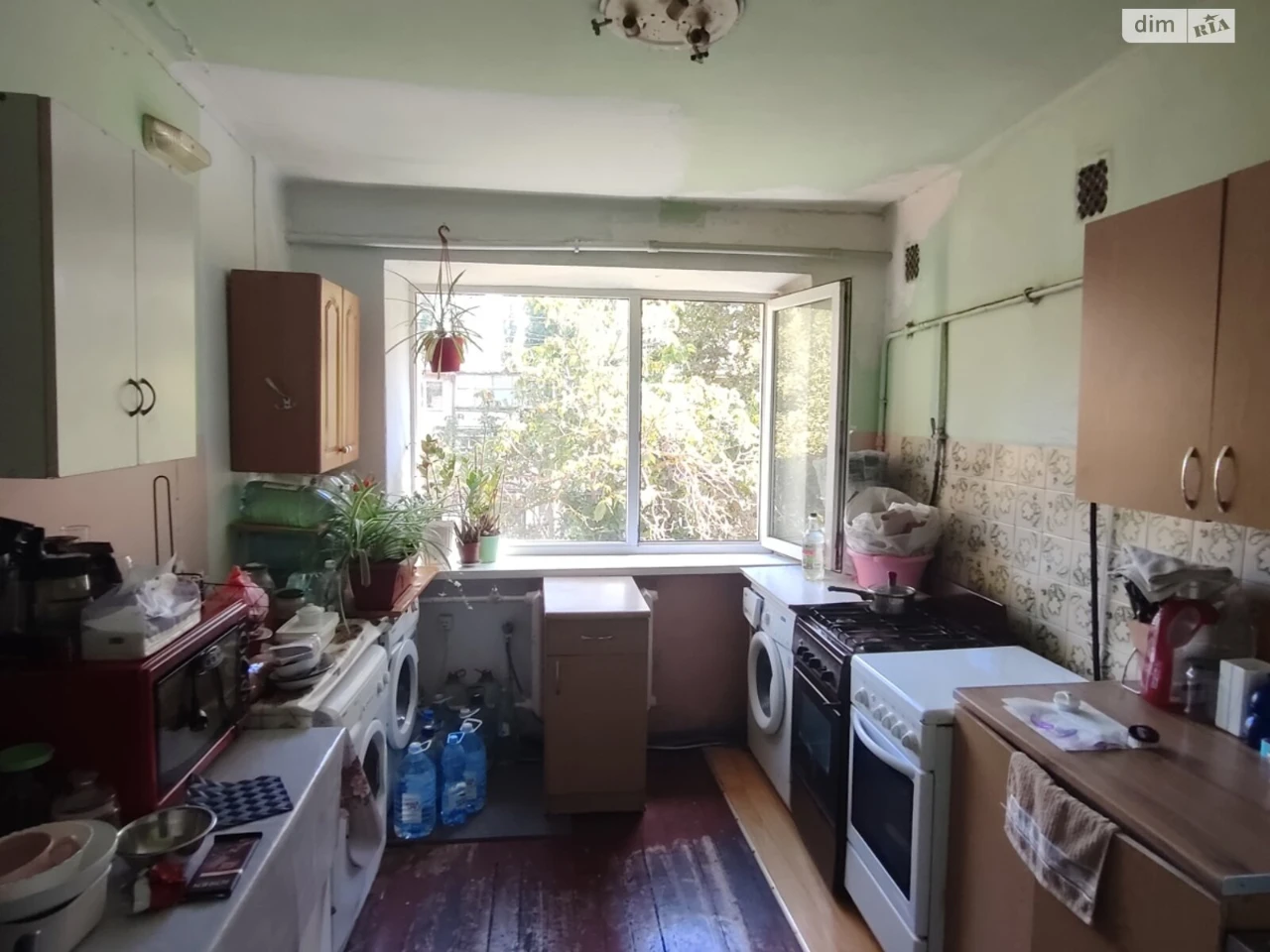 Sale of Room in Luzanka