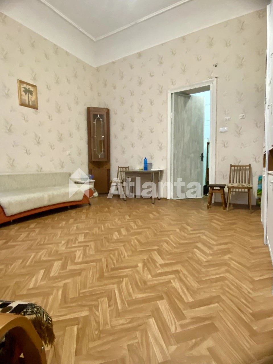 Центр. Квартира на Бунина, по факту 1 сосед