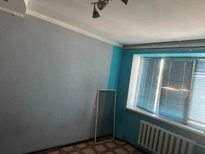 Продам комнату в коммуне 12 кв.м.