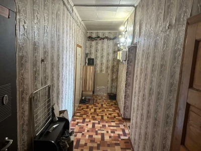 Продам комнату в коммуне 12 кв.м.