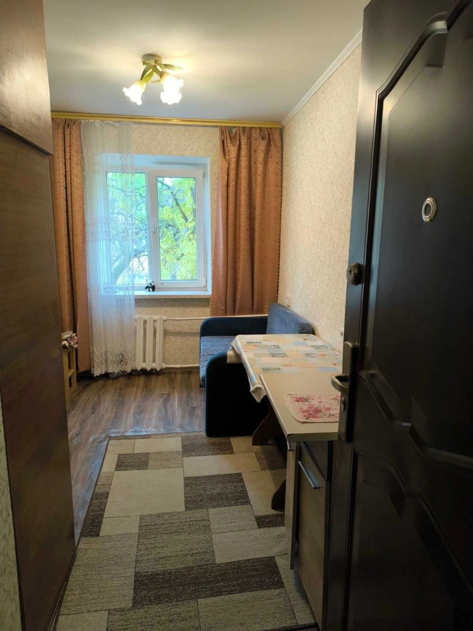 Room with renovation and furniture, Krasnova Street
