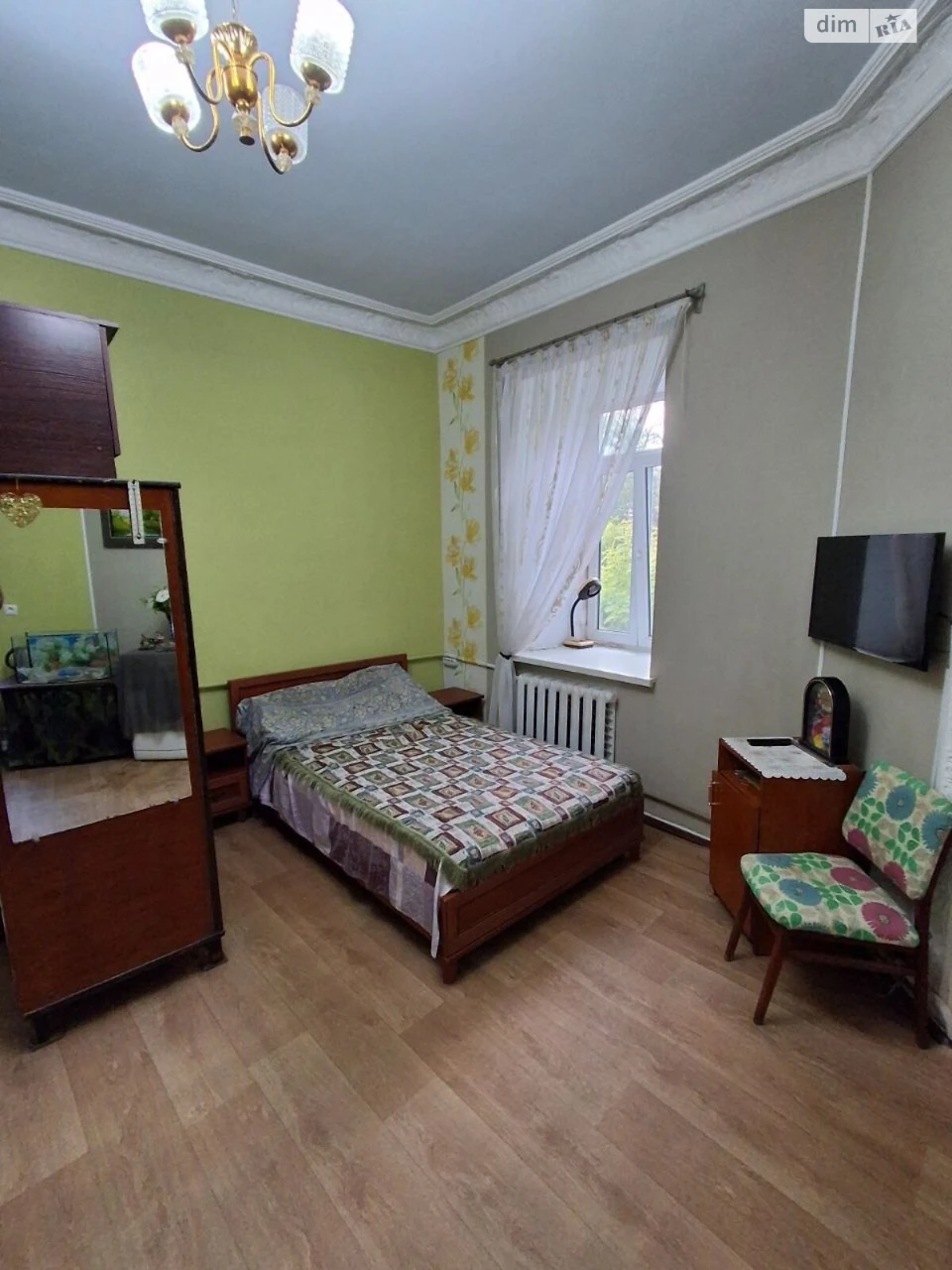 Sale Room Primorsky
