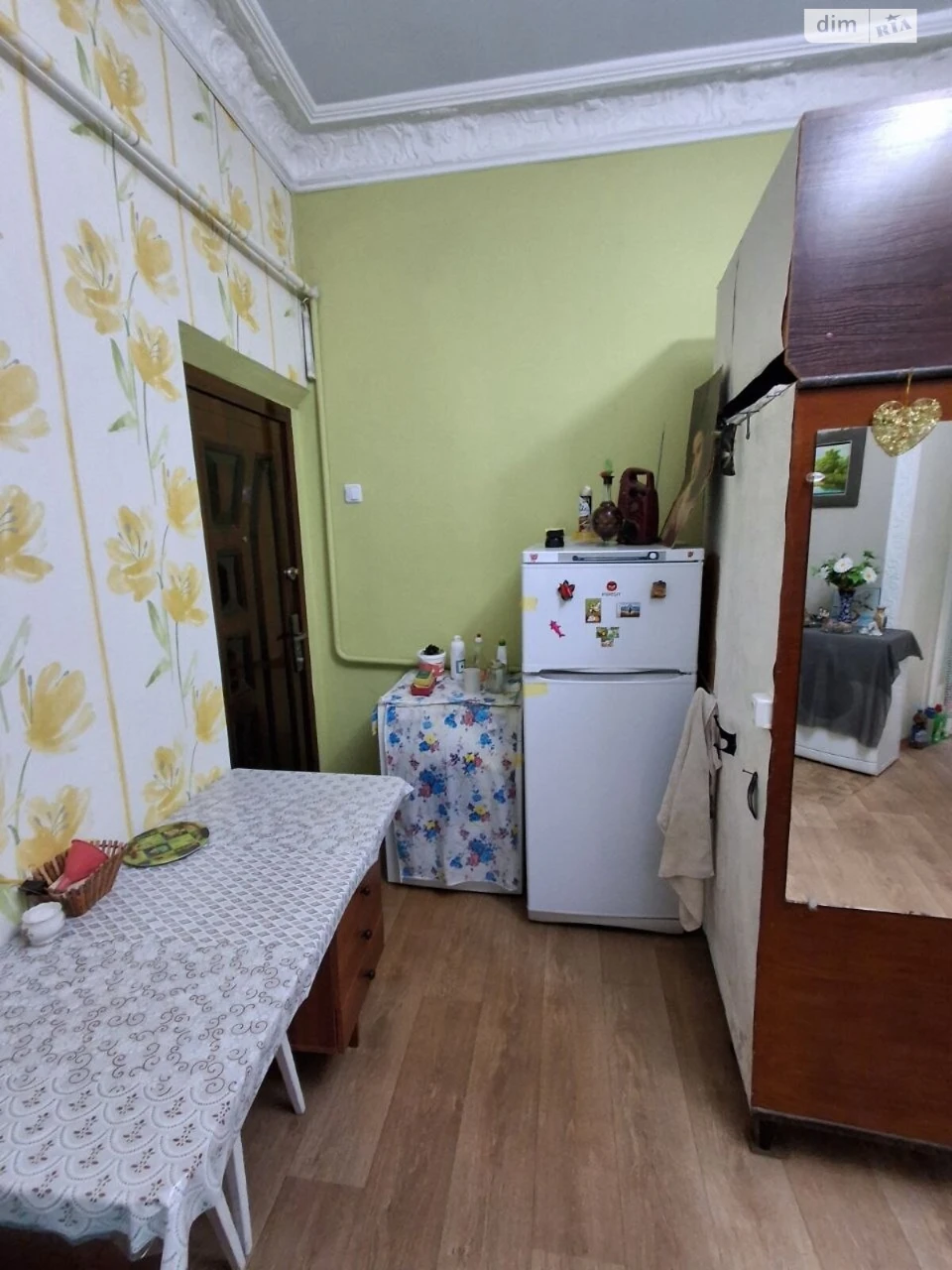 Sale Room Primorsky