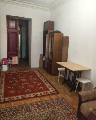 Продажа комнаты в коммуне в Центре