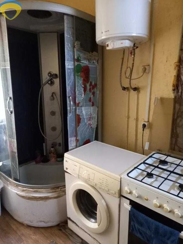 Продам комнату в центре города на улице Нежинская.