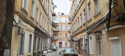 For Sale. Room in an apartment in a communal building. The city center!