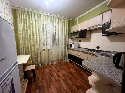 Apartment. Kryvyi Rih, Myru Prospect