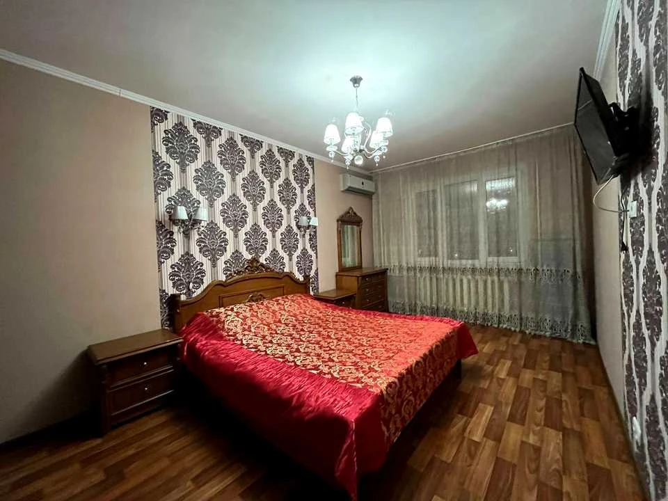 Apartment. Kryvyi Rih, Myru Prospect