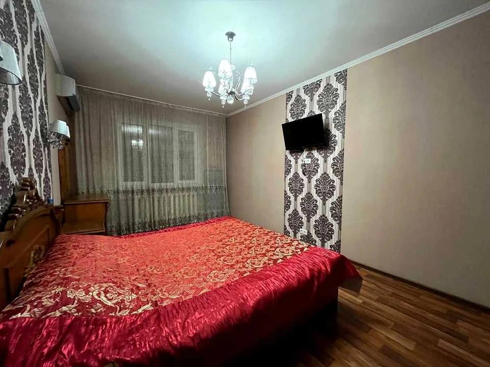 Apartment. Kryvyi Rih, Myru Prospect