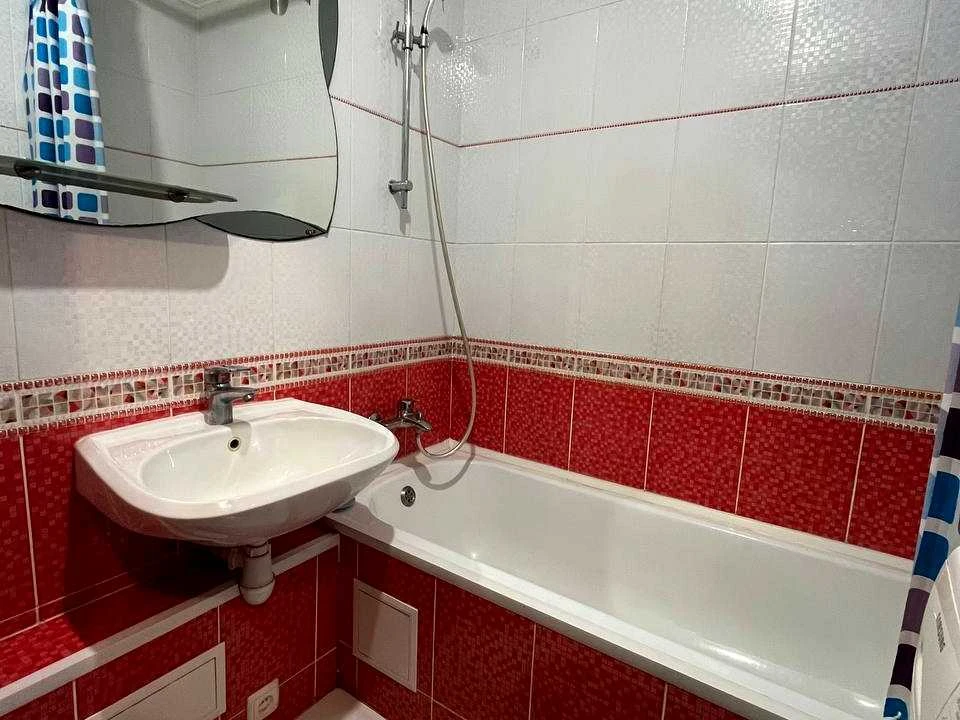Apartment. Kryvyi Rih, Myru Prospect