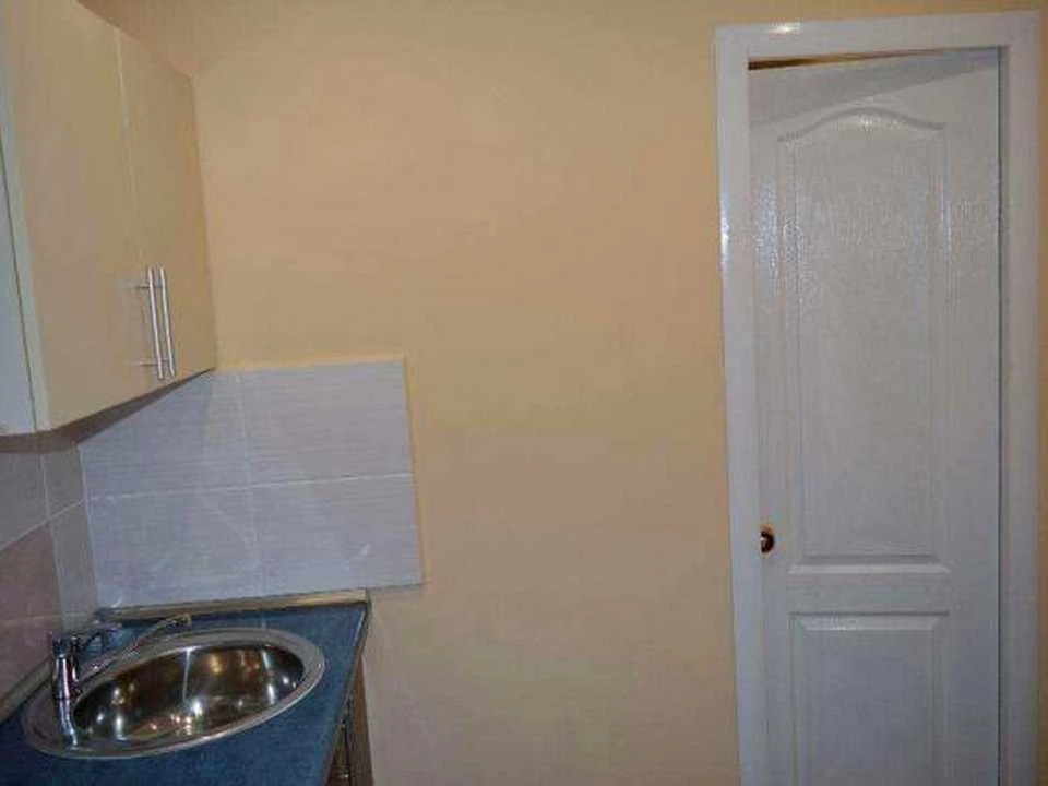 Apartment. Krivoi Rog, Krivbas Street