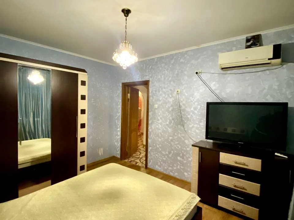 Apartment. Pavlo Glazovo Street, Kryvyi Rih