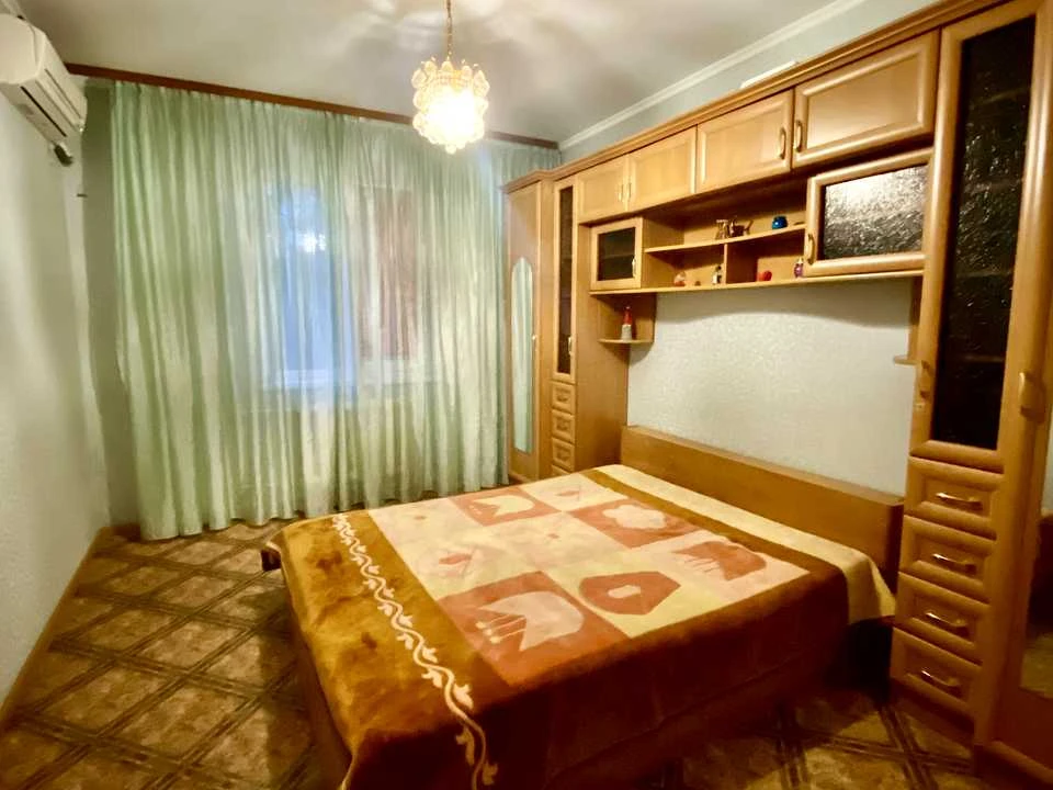 Apartment. Pavlo Glazovo Street, Kryvyi Rih