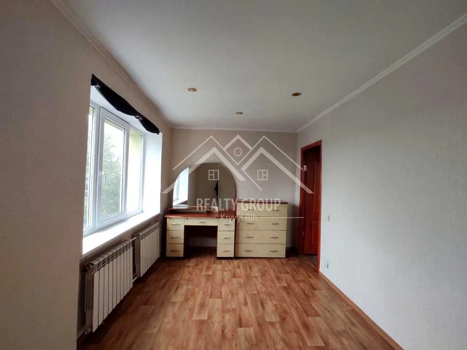 Apartment. Stepan Tilig Street, Kryvyi Rih
