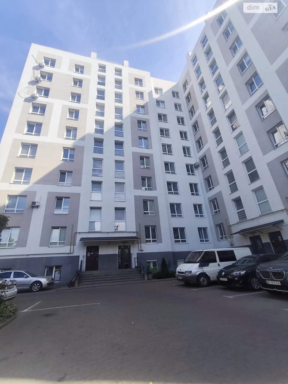 Продаж Квартира Мототрек