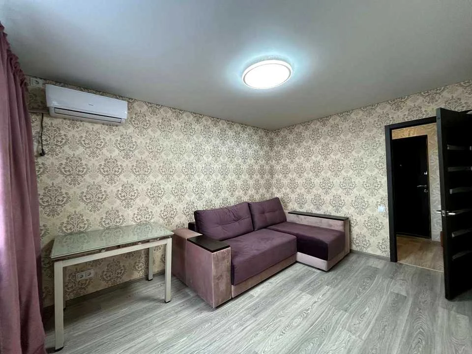 Apartment. Kryvyi Rih, Hetmanska St.