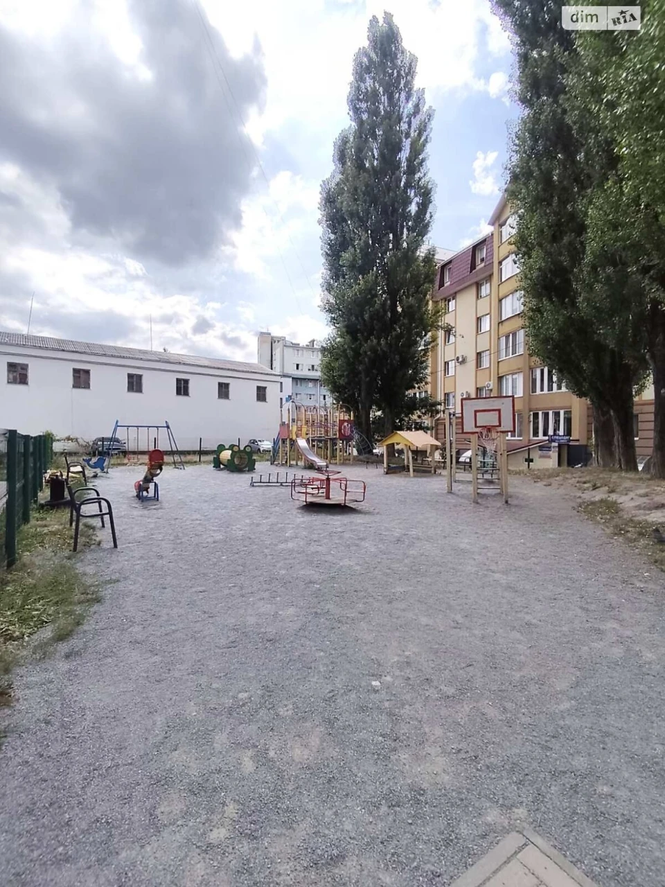 Продаж Квартира Мототрек