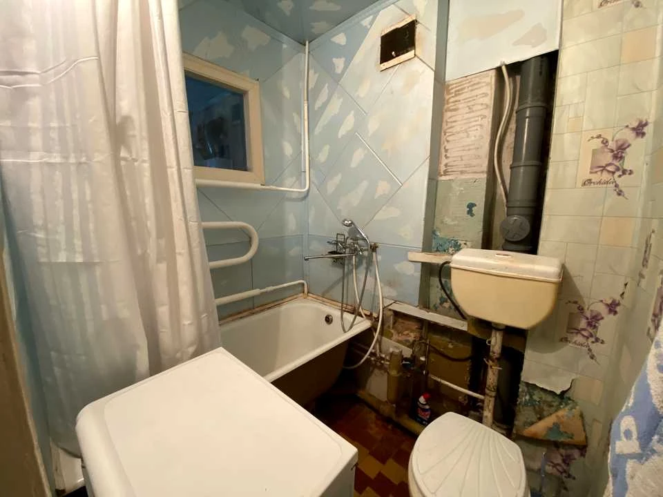 Apartment. Romana Rybal'kyi str., 17, Druzhba/Kokchetavs'ka 17