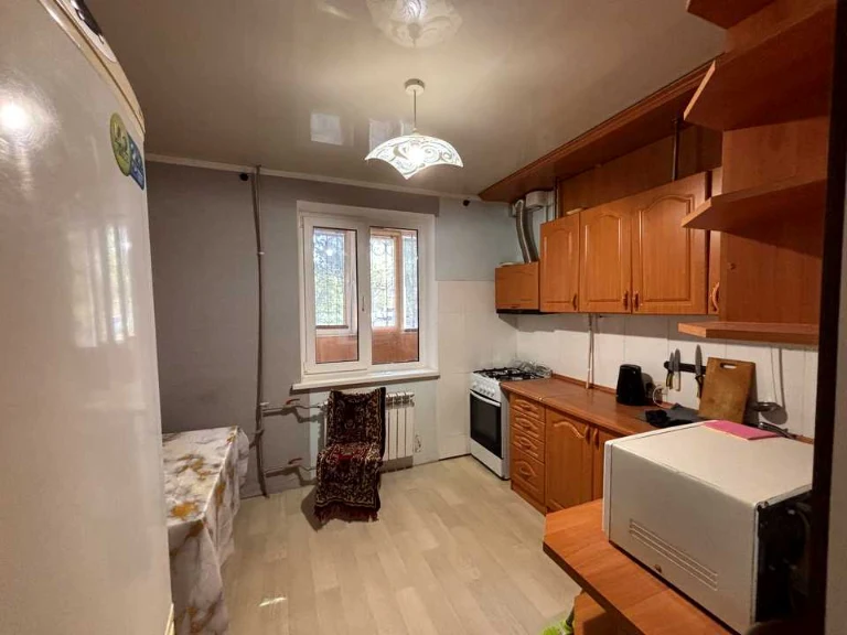 Apartment. Pavlo Glazovo Street, Kryvyi Rih