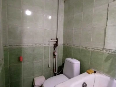 Apartment. Kryvyi Rih, Komercni Vulytsia