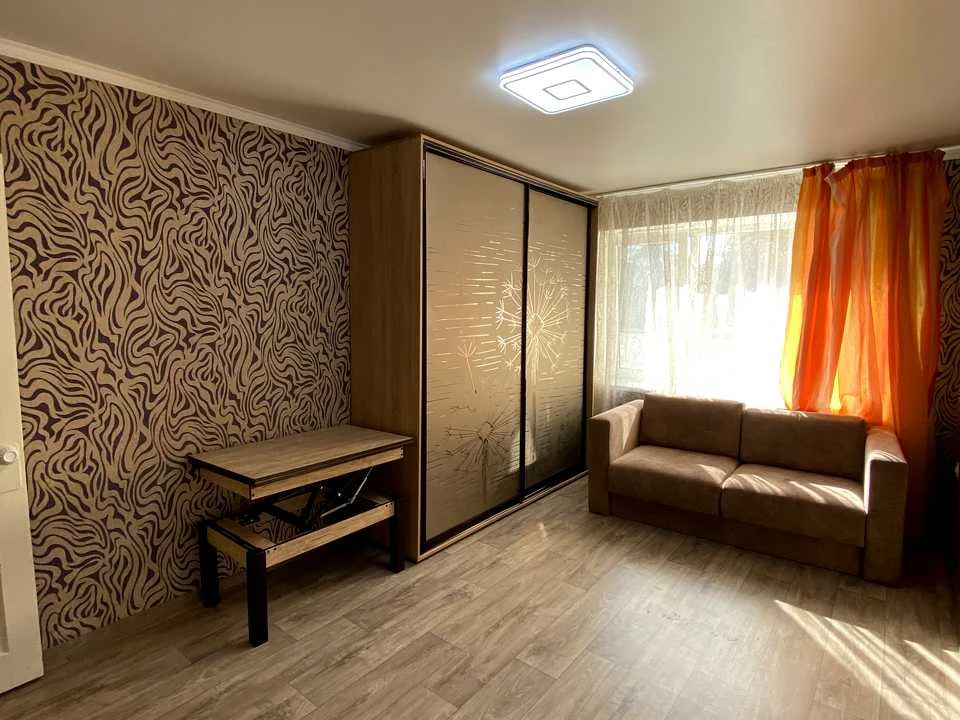 Apartment. Interplanetary Street, Kryvyi Rih