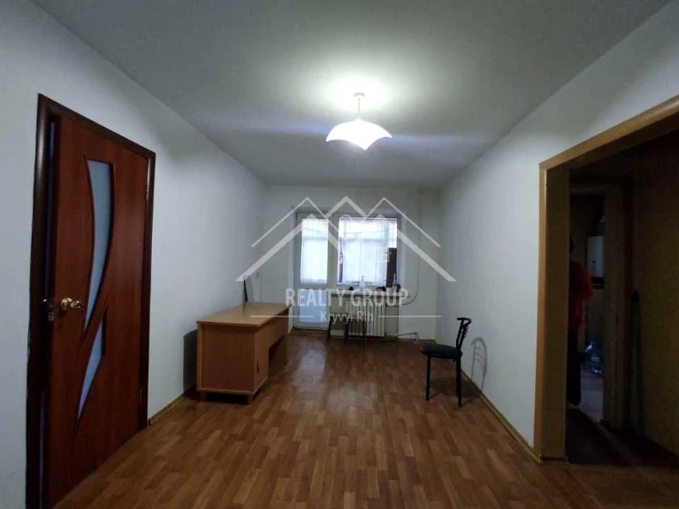 Apartment. Kryvyi Rih, Genadii Holovkova Street
