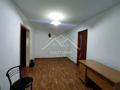 Apartment. Kryvyi Rih, Genadii Holovkova Street