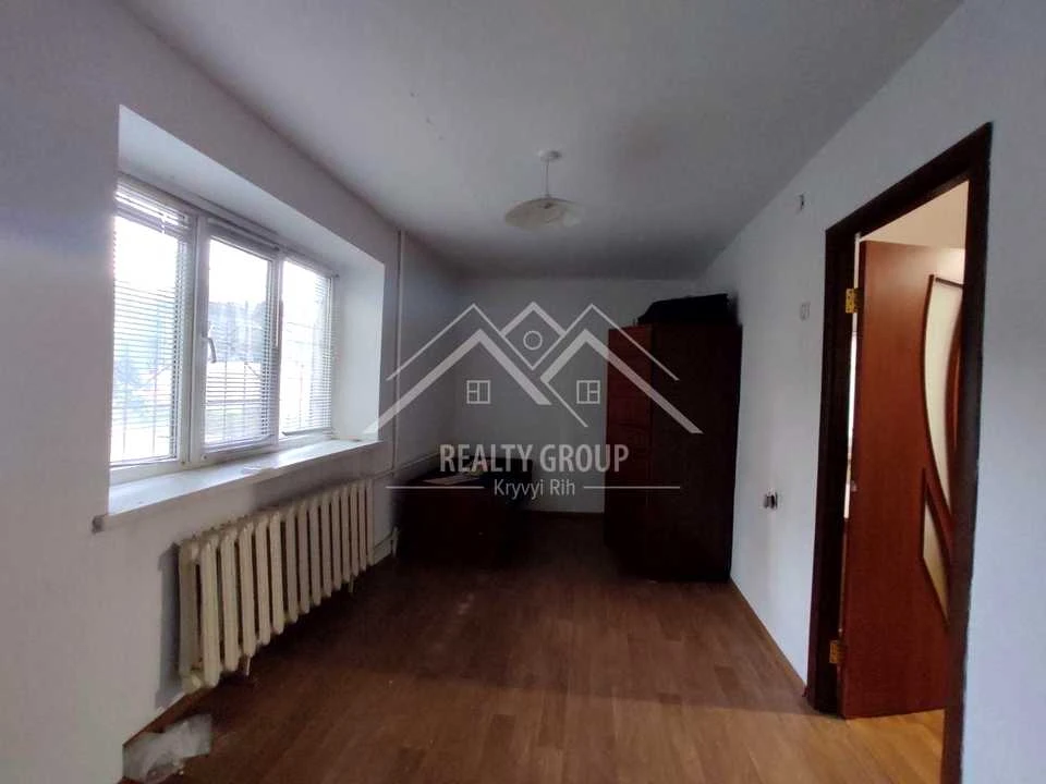 Apartment. Kryvyi Rih, Genadii Holovkova Street