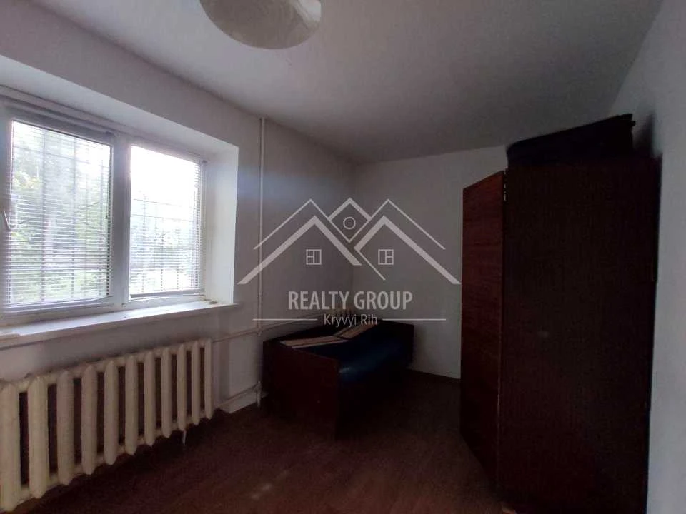 Apartment. Kryvyi Rih, Genadii Holovkova Street