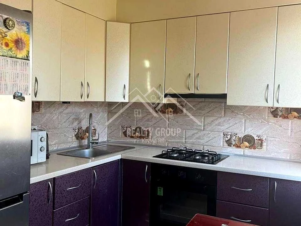 Apartment. Kryvyi Rih, Chernyshotska St.