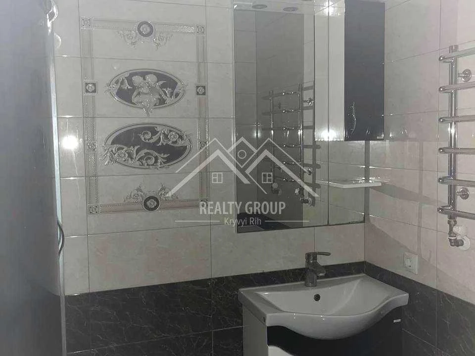 Apartment. Kryvyi Rih, Chernyshotska St.