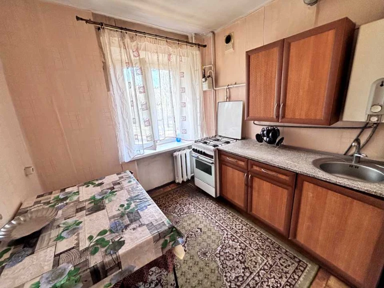 Apartment. University Avenue, Krivoi Rog