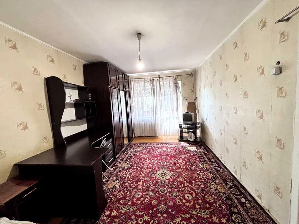 Apartment. University Avenue, Krivoi Rog