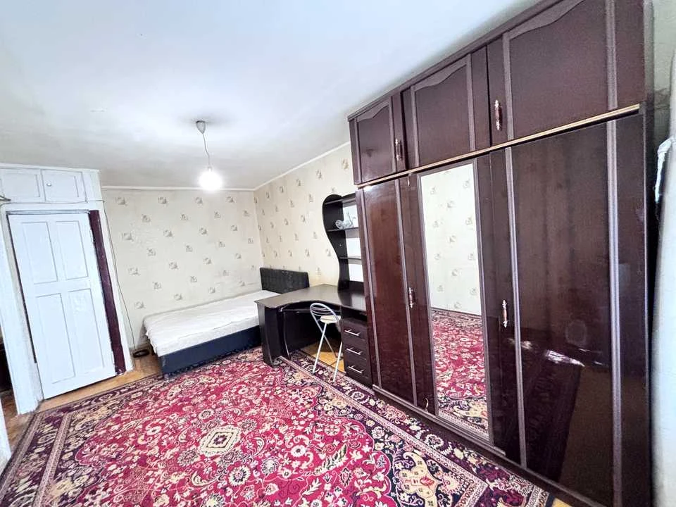 Apartment. University Avenue, Krivoi Rog