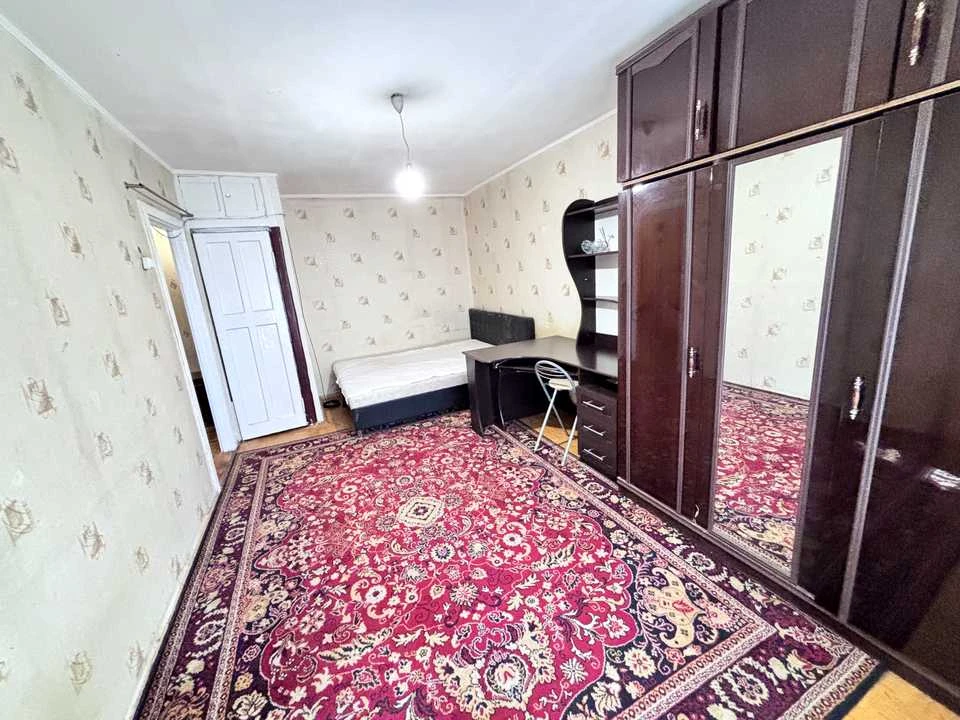 Apartment. University Avenue, Krivoi Rog
