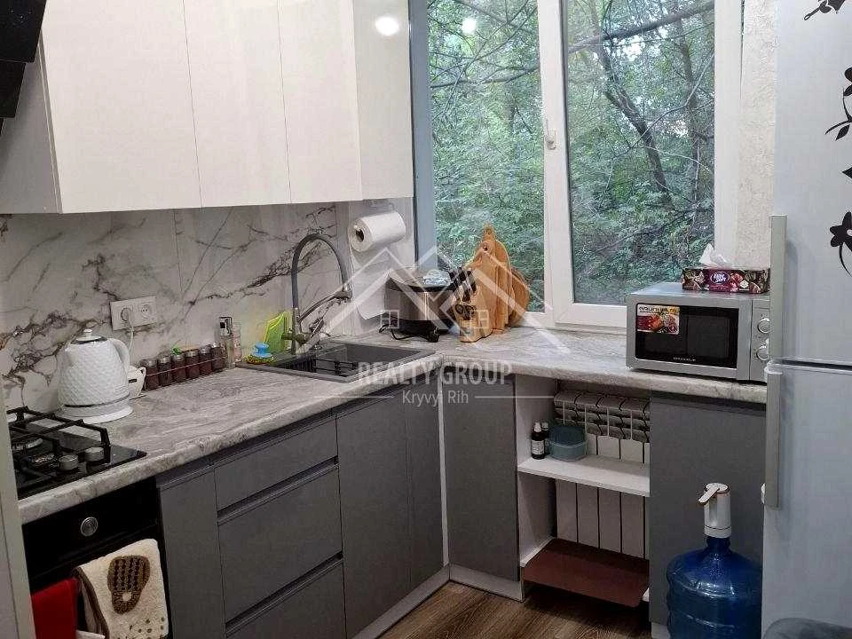 Apartment. Oleg Olzhicha Street, Kryvyi Rih